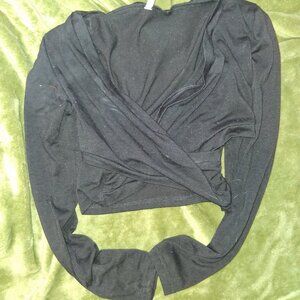 xs long sleeve black cut side crop top